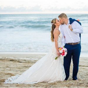 Meet your Posher, Hillary